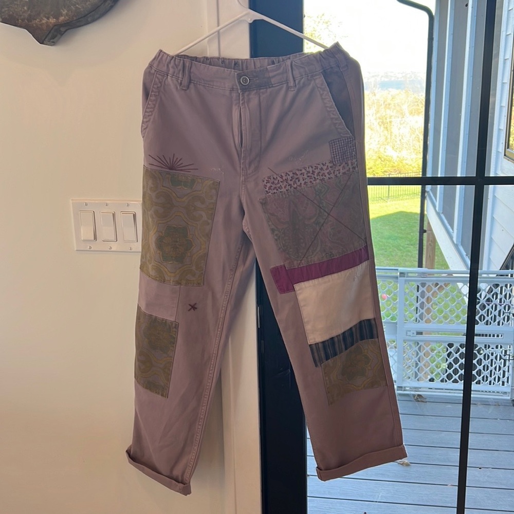 Pilcro by Anthropologie crop patch Jean